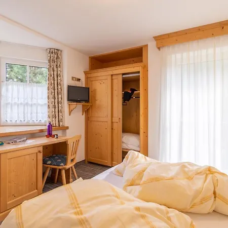 Albergo Canazei 3*