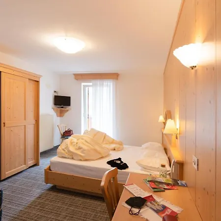 Albergo Canazei 3*