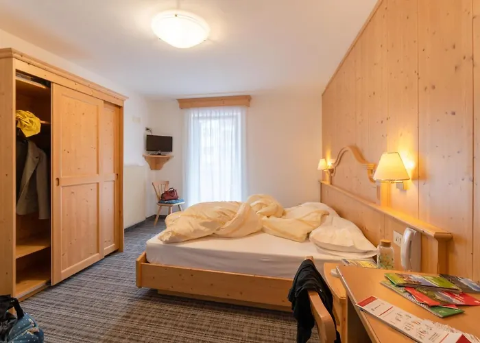 Albergo Canazei 3* 卡纳泽伊